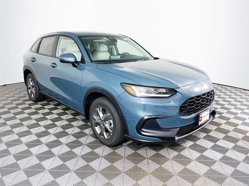 New 2026 Honda HR-V LX image 1