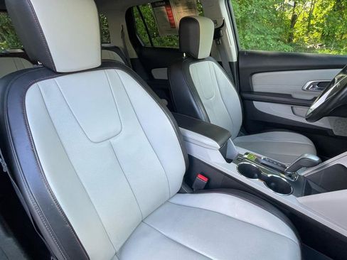 Used 2014 GMC Terrain SLT w/ Safety Package AWD/4WD image 29