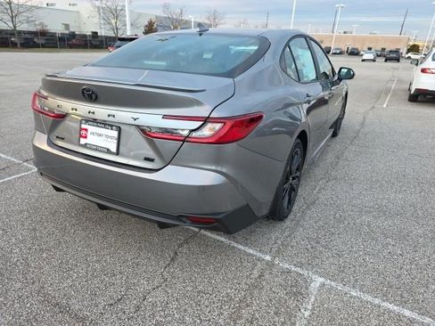 New 2026 Toyota Camry SE FWD image 7