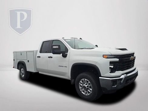 New 2025 Chevrolet Silverado 2500 W/T w/ WT Convenience Package image 2