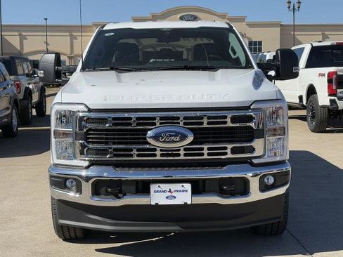 New 2026 Ford F250 XLT w/ FX4 Off-Road Package image 8