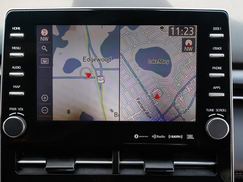Used 2022 Toyota Avalon XSE FWD image 39