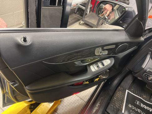 Used 2016 Mercedes-Benz C 300 4MATIC Sedan image 11