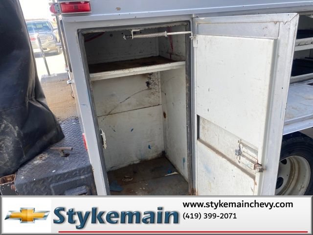 Used 2008 Ford F550 4x4 Regular Cab Super Duty image 27