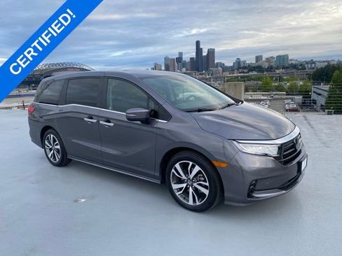 Certified 2023 Honda Odyssey Touring image 1