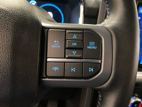 Used 2023 Ford F150 Lariat w/ Equipment Group 502A High image 19