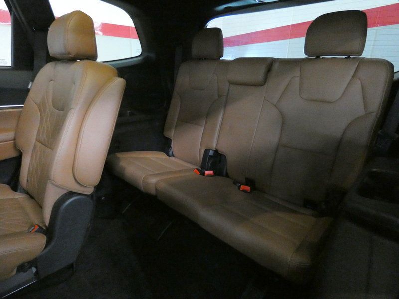 Used 2023 Kia Telluride AWD image 30