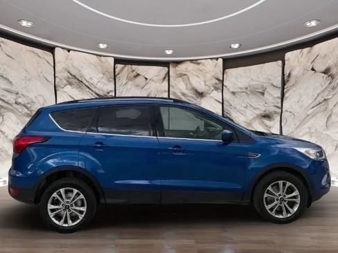 Used 2019 Ford Escape SEL AWD/4WD image 8