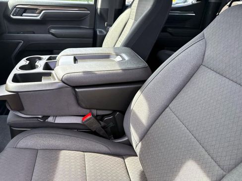 Used 2025 Chevrolet Silverado 1500 LT AWD/4WD image 15