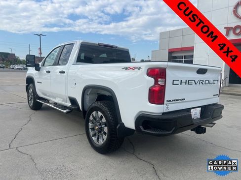 Used 2024 Chevrolet Silverado 2500 Custom w/ Custom Value Package image 7