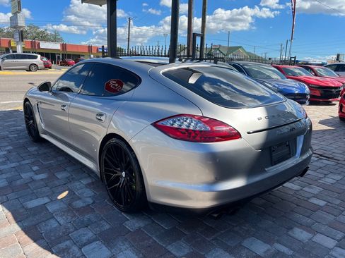 Used 2012 Porsche Panamera S image 8