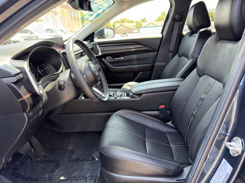 Used 2025 MAZDA CX-50 AWD 2.5 Hybrid w/ Premium Pkg image 23