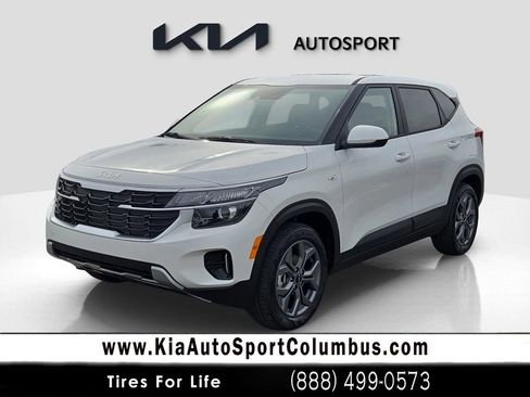 New 2026 Kia Seltos LX image 1