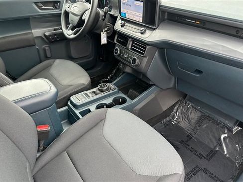 Used 2024 Ford Maverick XL image 17