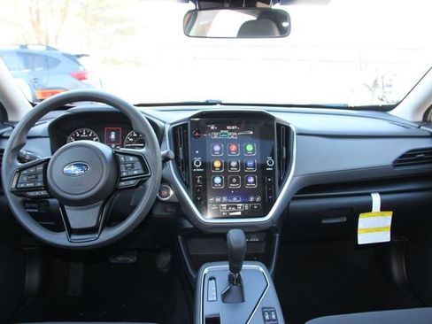 Used 2025 Subaru Crosstrek 2.0i Premium image 29
