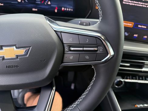 New 2026 Chevrolet Traverse LT FWD image 25