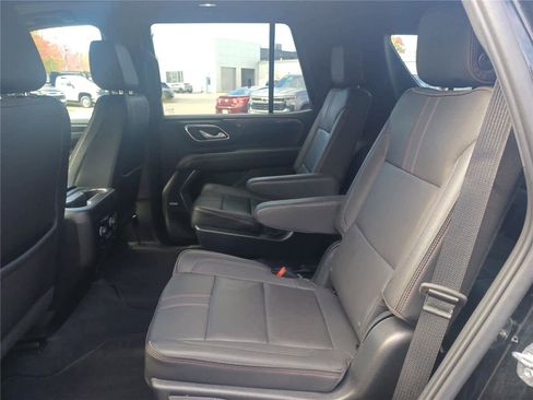 Used 2022 Chevrolet Tahoe RST w/ Luxury Package image 28