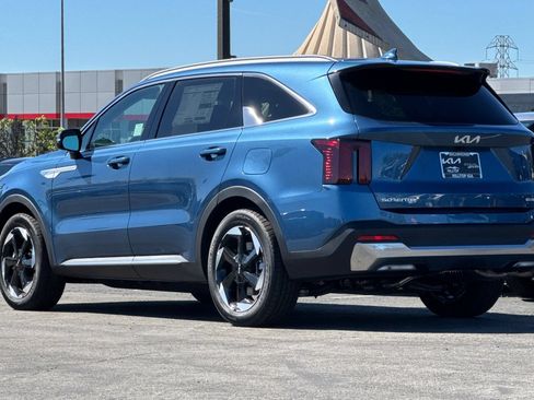 New 2026 Kia Sorento EX AWD/4WD image 6