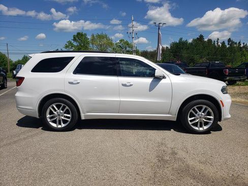 Used 2021 Dodge Durango GT RWD image 2