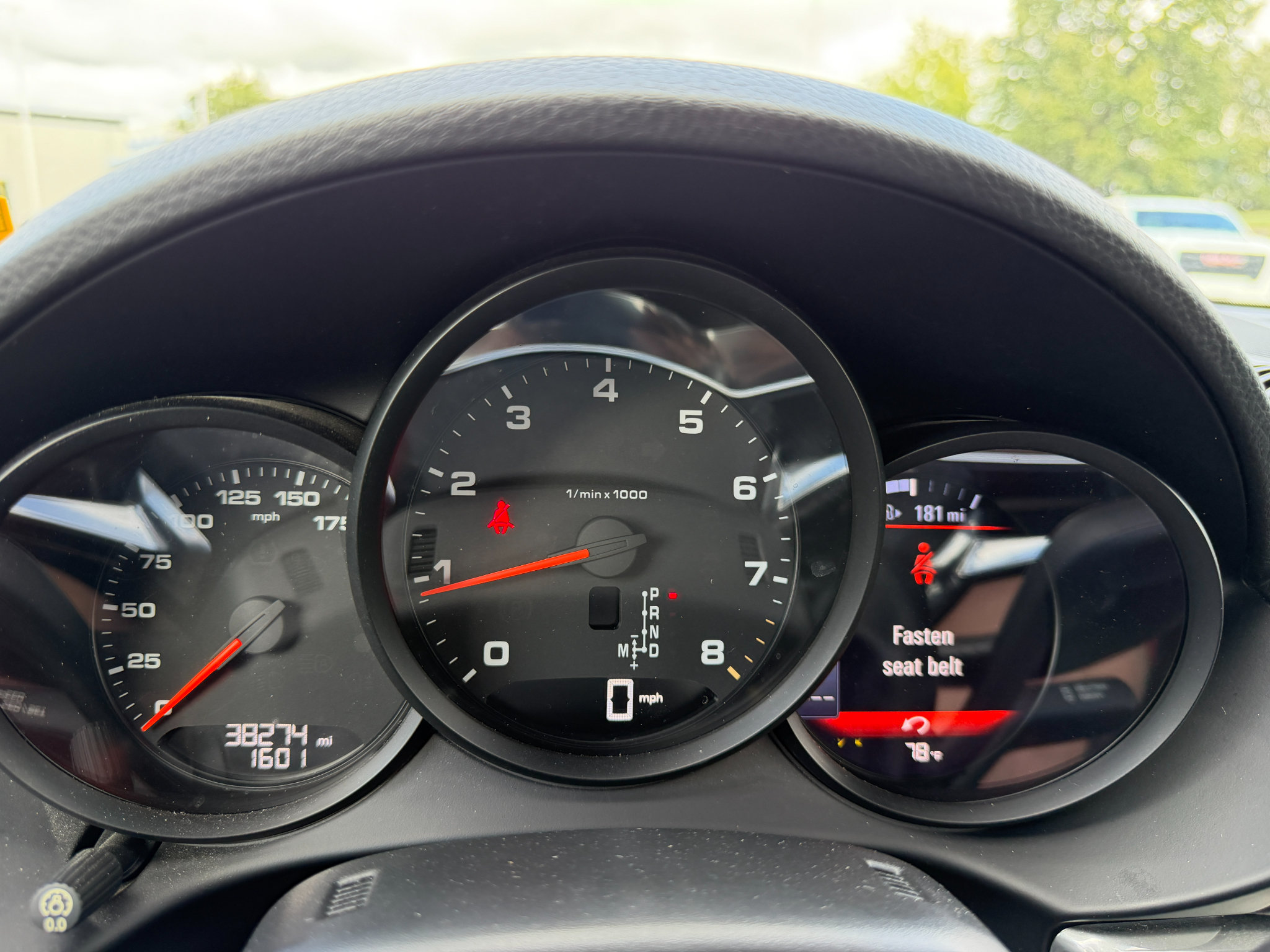 Used 2017 Porsche 718 Boxster RWD image 35