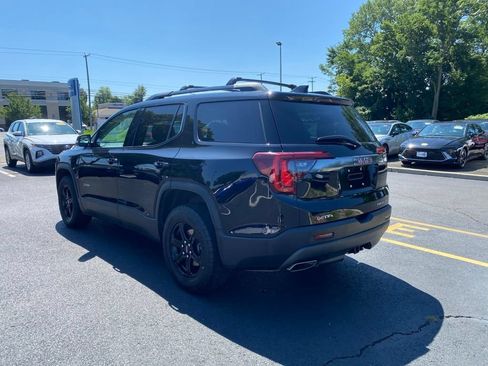 Used 2023 GMC Acadia AT4 w/ Preferred Package AWD/4WD image 8