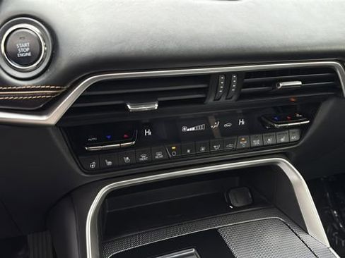 Used 2025 MAZDA CX-90 3.3 Turbo w/ Premium Plus Pkg image 31