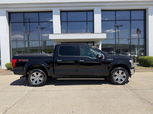 Used 2019 Ford F150 Lariat w/ Equipment Group 502A Luxury AWD/4WD image 3