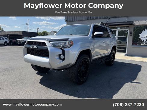 Used 2018 Toyota 4Runner SR5 RWD image 1