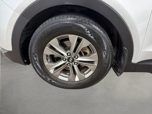 Used 2015 Hyundai Santa Fe Sport w/ Option Group 02 image 14