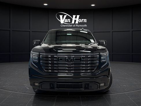 Used 2026 GMC Sierra 1500 Denali Ultimate AWD/4WD image 2
