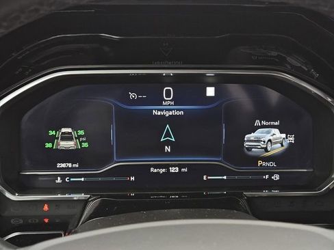 Used 2022 Chevrolet Silverado 1500 LT image 17