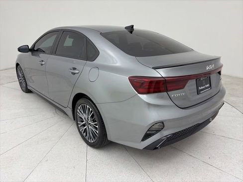 Used 2022 Kia Forte GT-Line FWD image 3