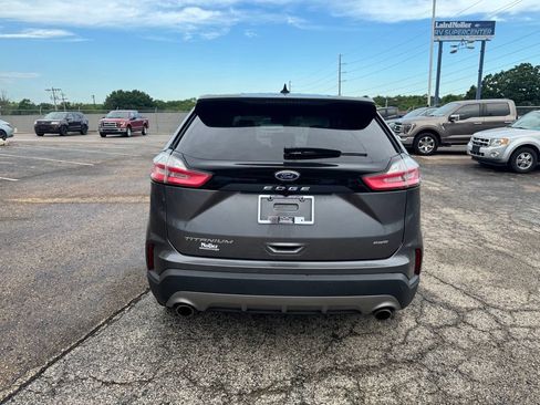 Used 2022 Ford Edge Titanium w/ Equipment Group 301A AWD/4WD image 6