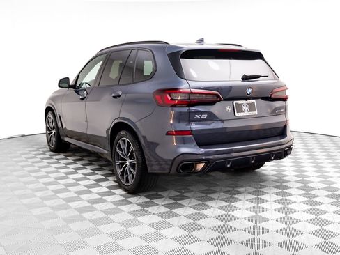 Used 2021 BMW X5 xDrive40i w/ M Sport Package image 3