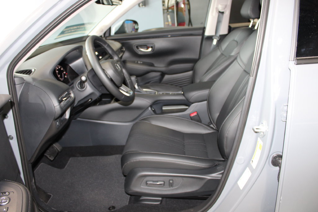 New 2027 Honda HR-V EX-L image 14