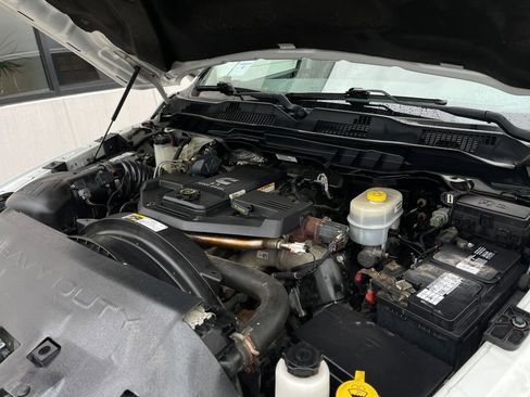 Used 2017 RAM 2500 Tradesman w/ Chrome Appearance Group image 26