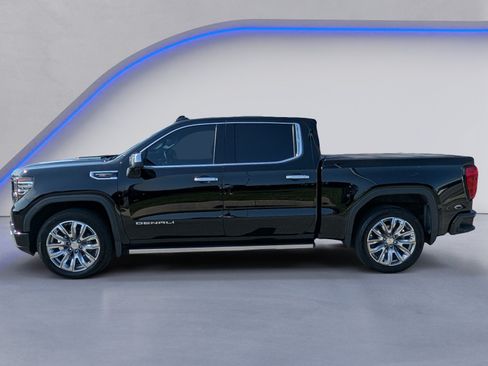 Used 2024 GMC Sierra 1500 Denali w/ Denali Reserve Package AWD/4WD image 9