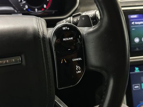 Used 2019 Land Rover Range Rover image 31