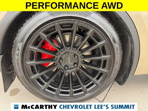 Used 2021 Tesla Model Y Performance image 15