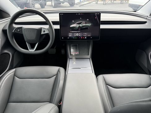 Used 2025 Tesla Model 3 Long Range RWD image 15