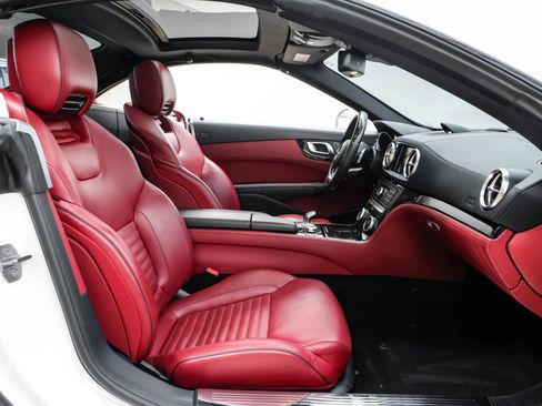 Used 2020 Mercedes-Benz SL 450 w/ Premium Package image 29
