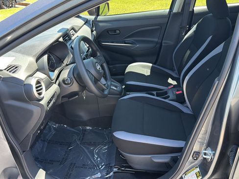 Used 2025 Nissan Versa S w/ S Plus Package FWD image 10