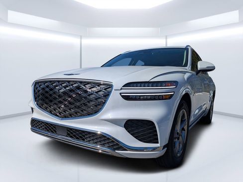 New 2026 Genesis GV70 2.5T Select AWD/4WD image 7