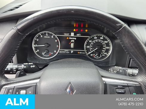 Used 2024 Mitsubishi Outlander SE AWD/4WD image 22