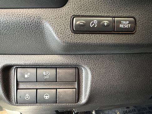 Used 2022 Nissan Leaf SL Plus FWD image 28