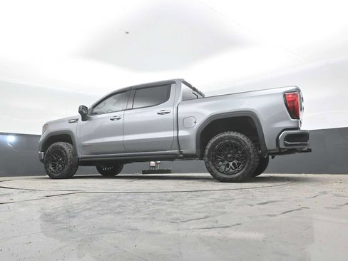 Used 2025 GMC Sierra 1500 AT4 w/ AT4 Premium Package AWD/4WD image 24