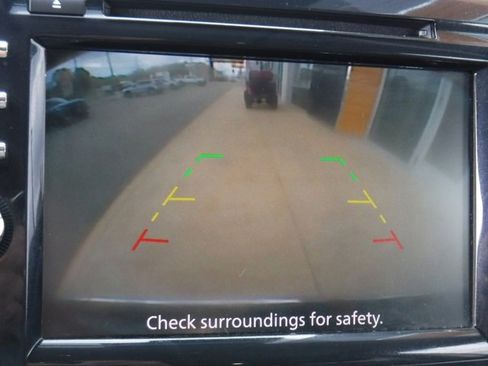 Used 2023 Nissan Murano SV image 24