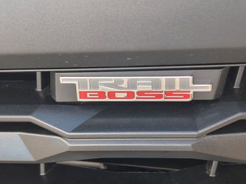Used 2026 Chevrolet Colorado Trail Boss AWD/4WD image 31