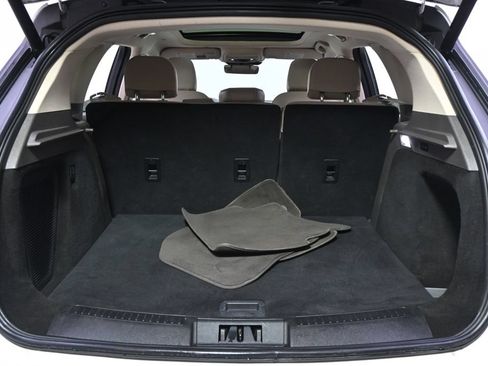 Used 2021 Lincoln Corsair Reserve AWD/4WD image 19