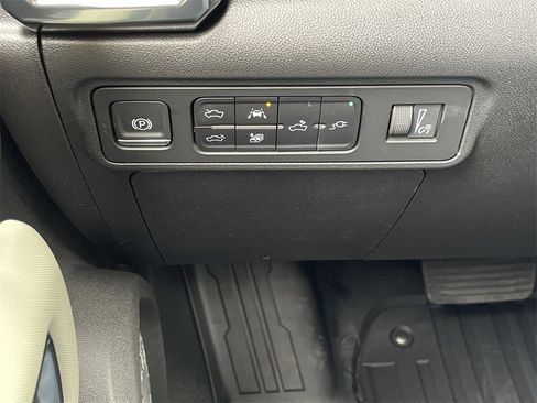 New 2026 GMC Hummer EV 4x4 Crew Cab image 17